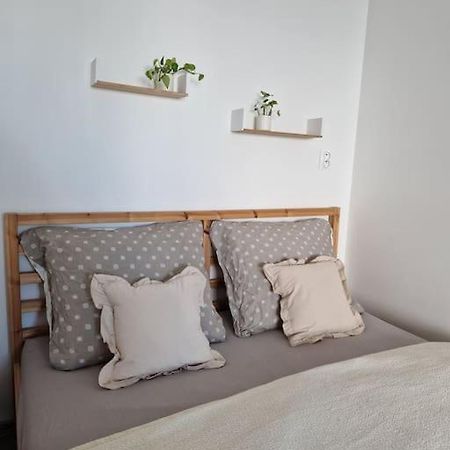 Apartman V Meste Bratislava Exteriér fotografie